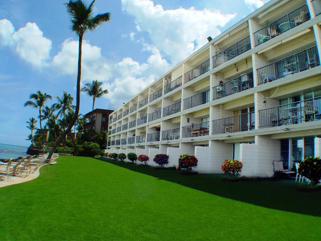 Kaleialoha Condominiumsラハイナ エクステリア 写真
