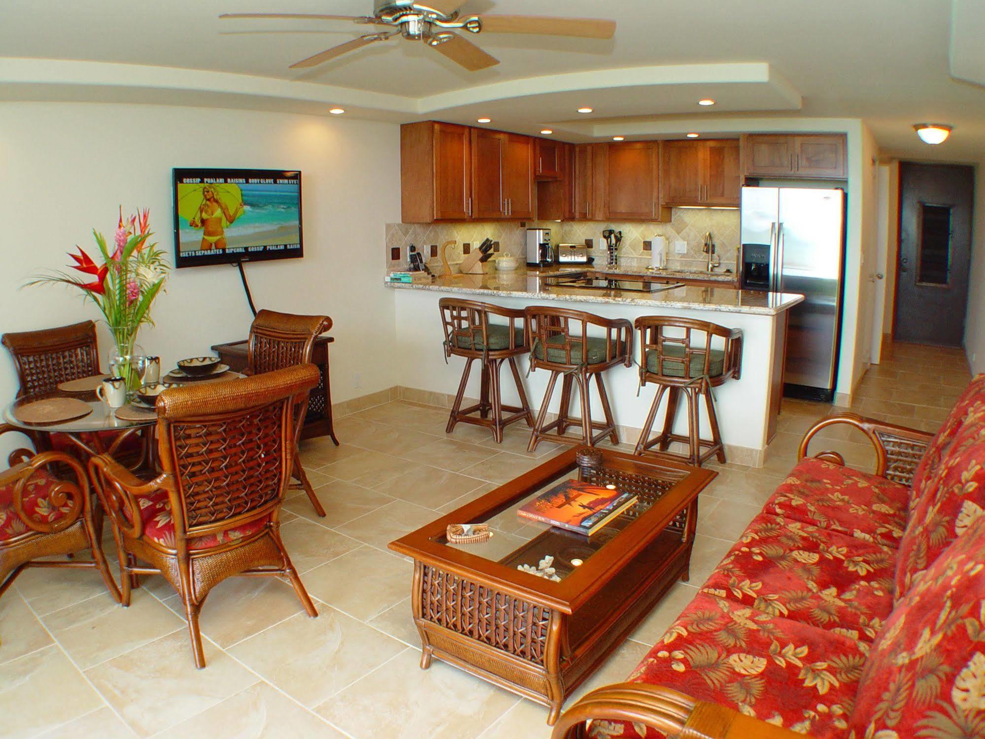 Kaleialoha Condominiumsラハイナ エクステリア 写真