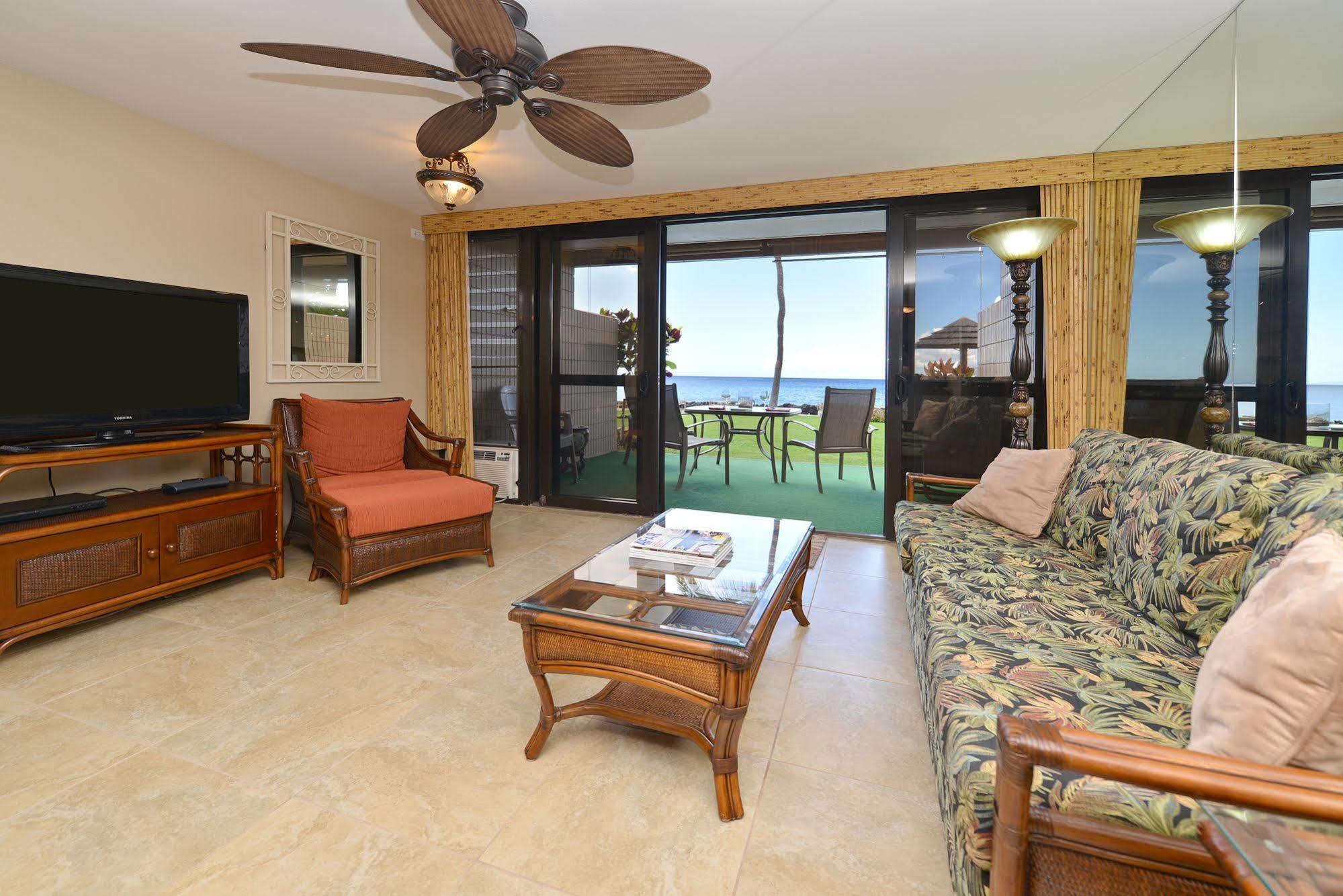 Kaleialoha Condominiumsラハイナ エクステリア 写真