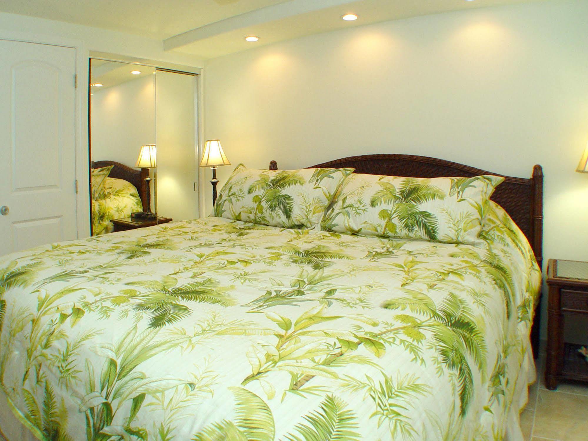 Kaleialoha Condominiumsラハイナ エクステリア 写真