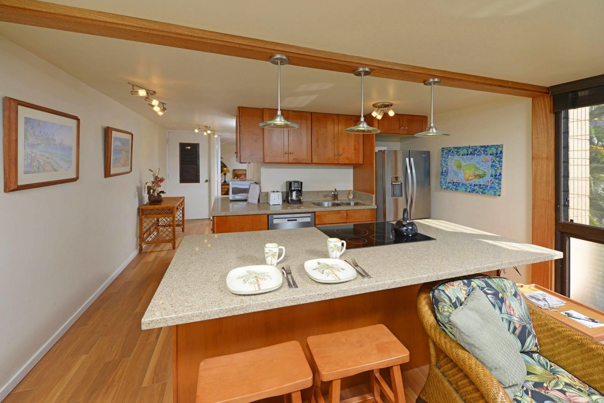 Kaleialoha Condominiumsラハイナ エクステリア 写真